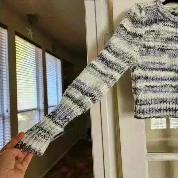 Wild Fable Women's Blue Comfy Cozy Crop Knit Chunky Fall Winter Sweater Medium - Picture 7 of 11